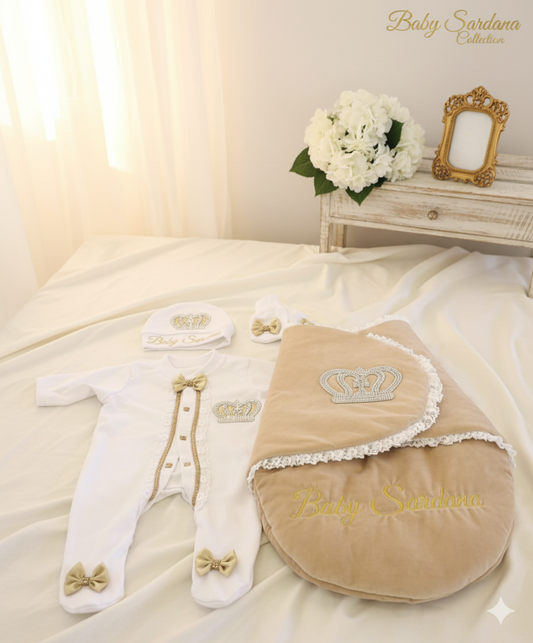 The Royal Welcome 4-Piece Baby Set