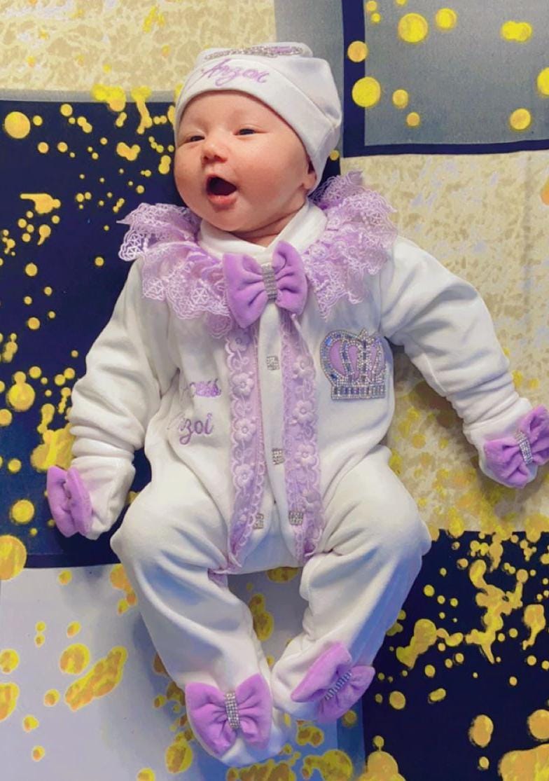 A Cute Lilac Lace Crown Romper Set