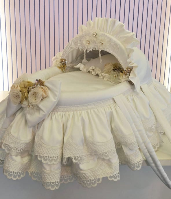 The Bestseller Bassinet
