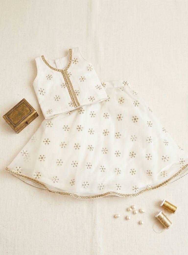 The Elegant White Lehega Set