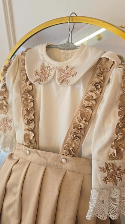 The royal outfit