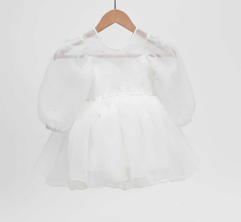 The Elegant White Pearl Dress