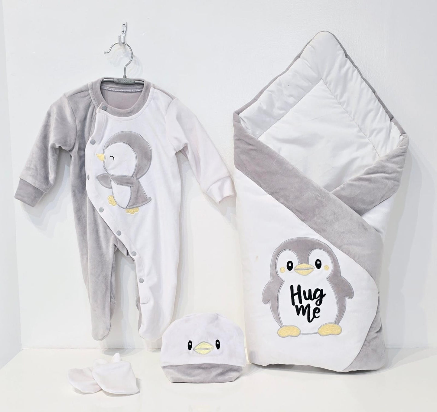 Penguin Hug Me Newborn Gift Set.
