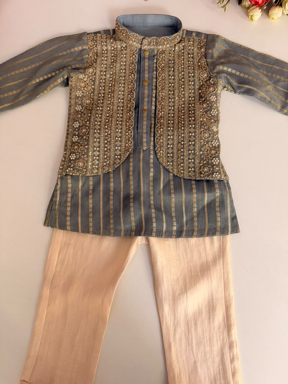 Grey Embroidered Kurta Set