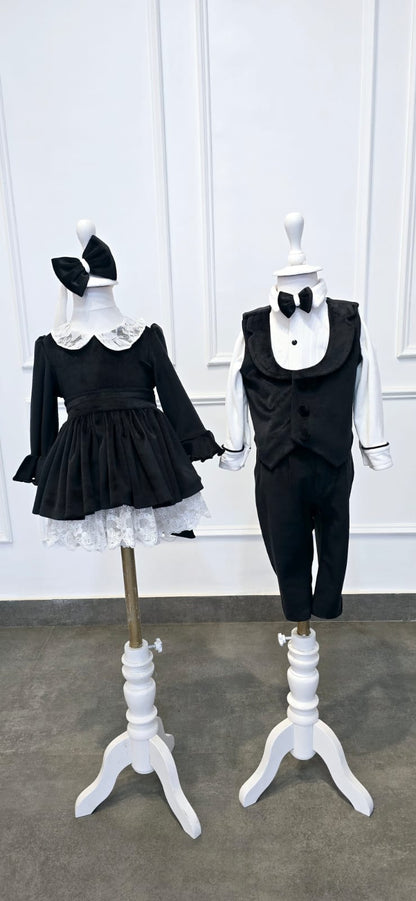 Black Classic Sibling Twinning Set