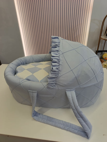 The Prince Charming Bassinet