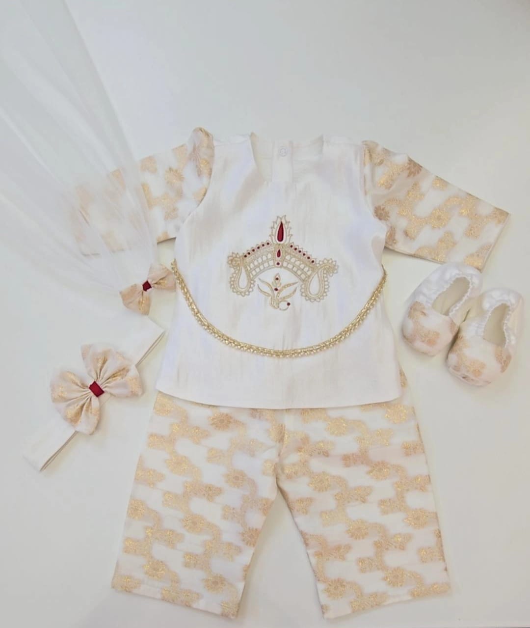 The Divine Diva Festive Palazzos Set