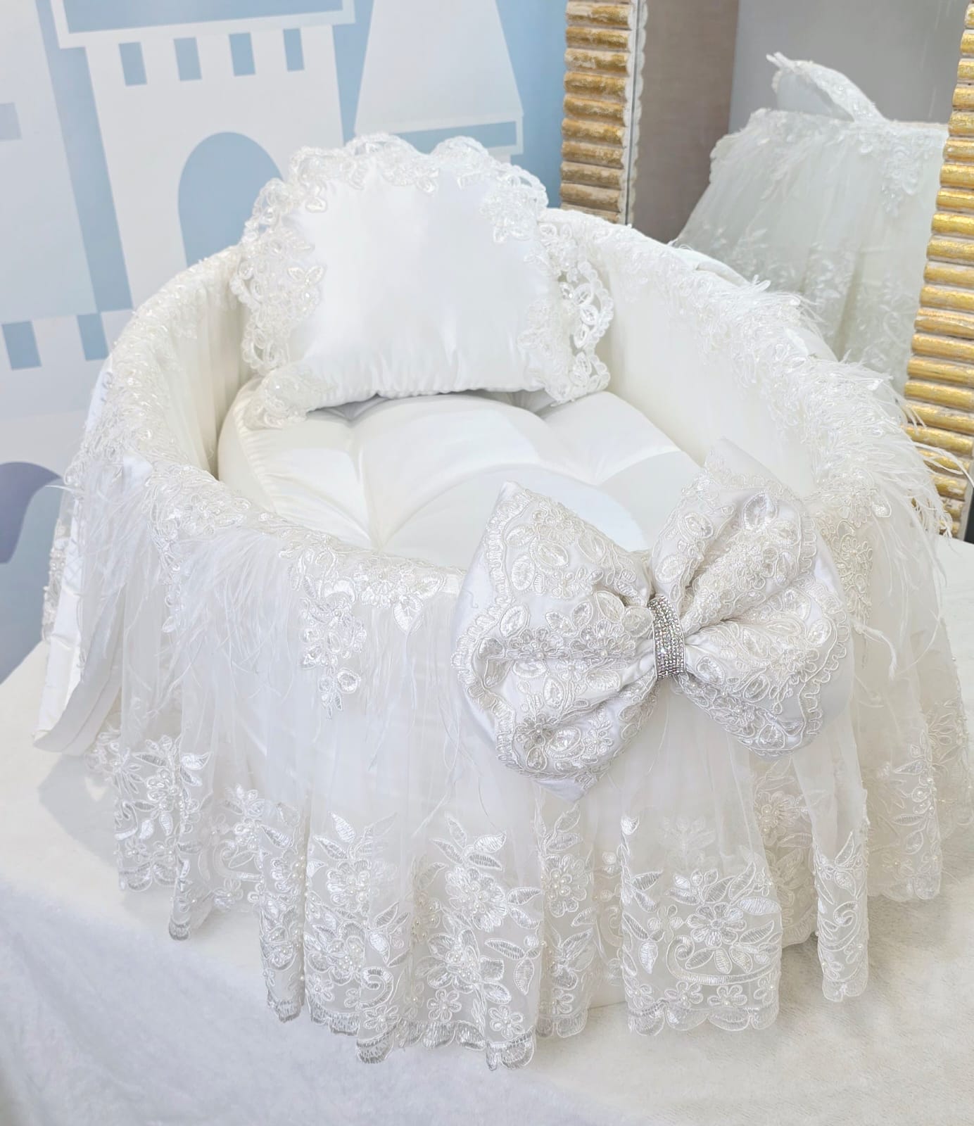 The Pearl White Bassinet